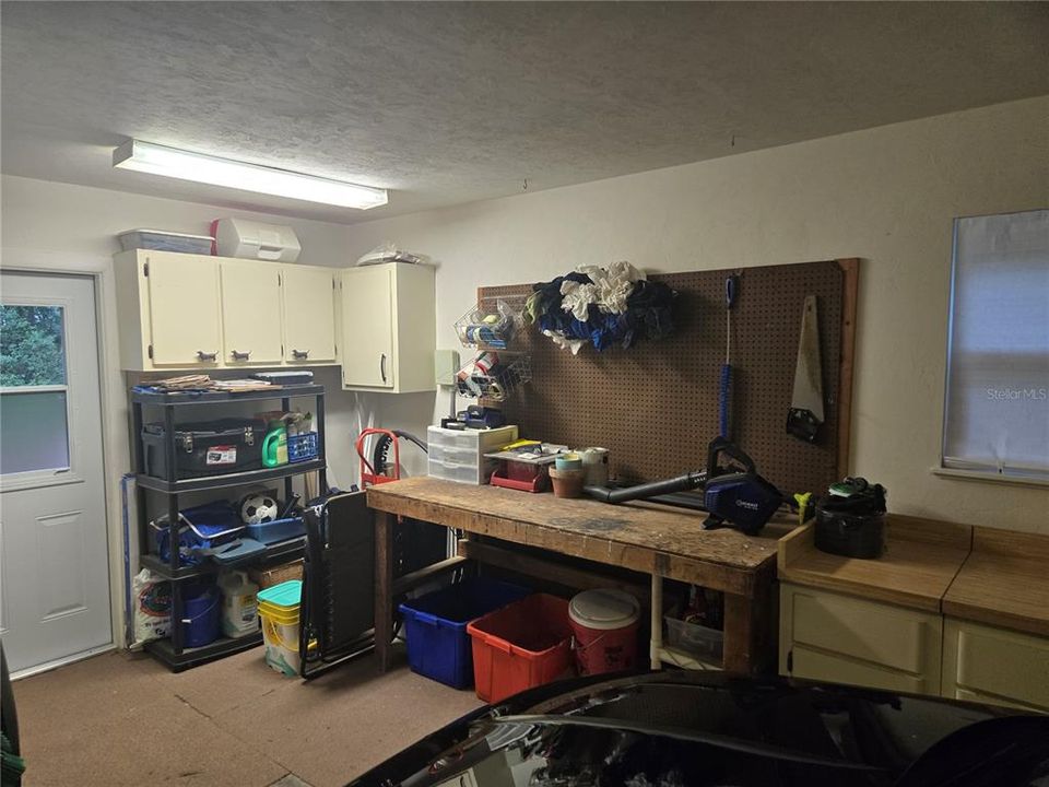 For Rent: $2,295 (3 beds, 2 baths, 1215 Square Feet)