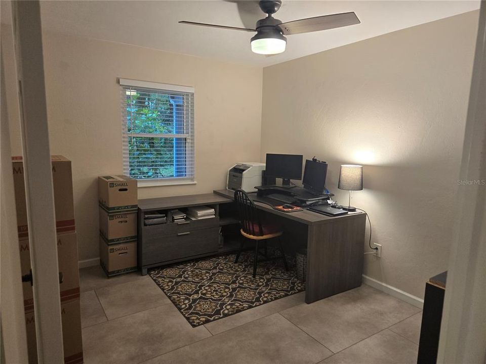 For Rent: $2,295 (3 beds, 2 baths, 1215 Square Feet)