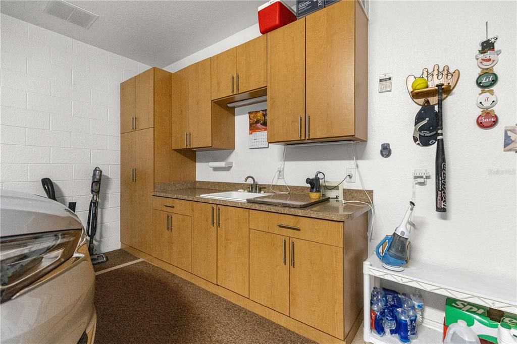 En Venta: $375,000 (3 camas, 2 baños, 2121 Pies cuadrados)