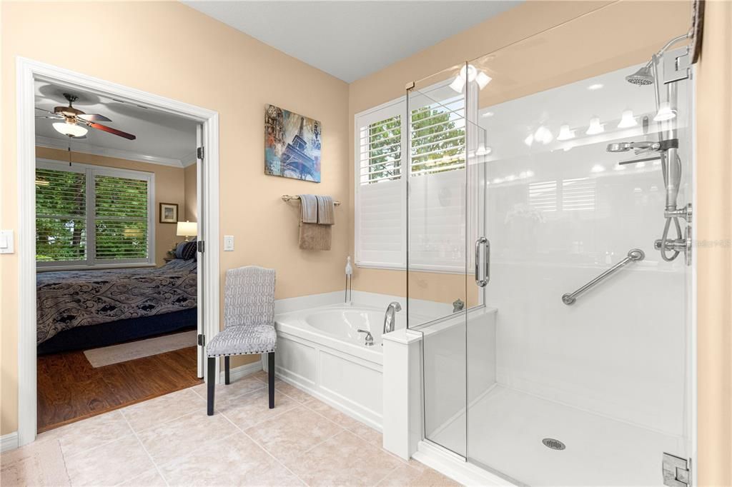 En Venta: $375,000 (3 camas, 2 baños, 2121 Pies cuadrados)