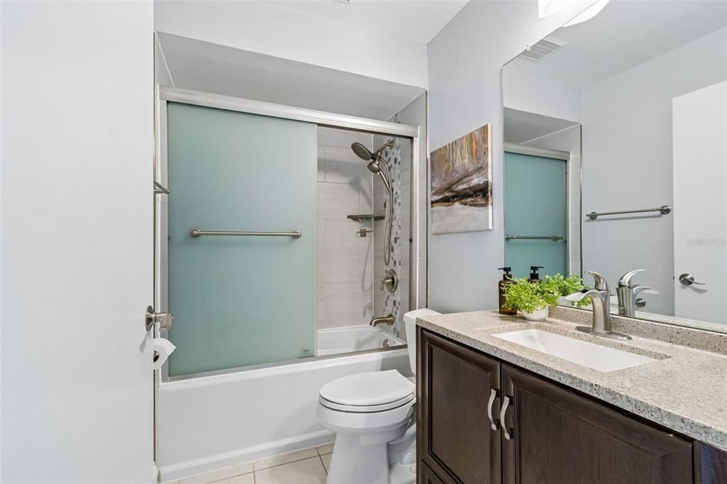 For Sale: $370,000 (3 beds, 2 baths, 1450 Square Feet)