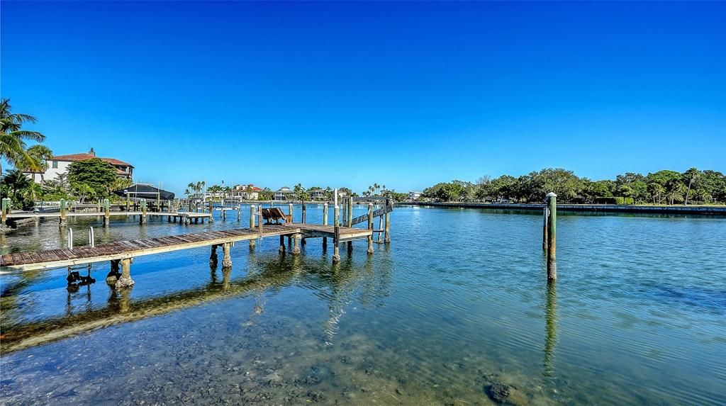 For Sale: $2,295,000 (0.34 acres)