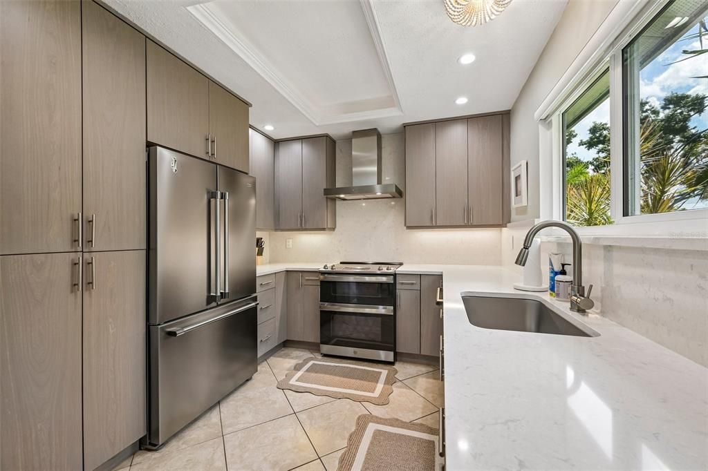 На продажу: $479,000 (3 спален, 2 ванн, 1611 Квадратных фут)