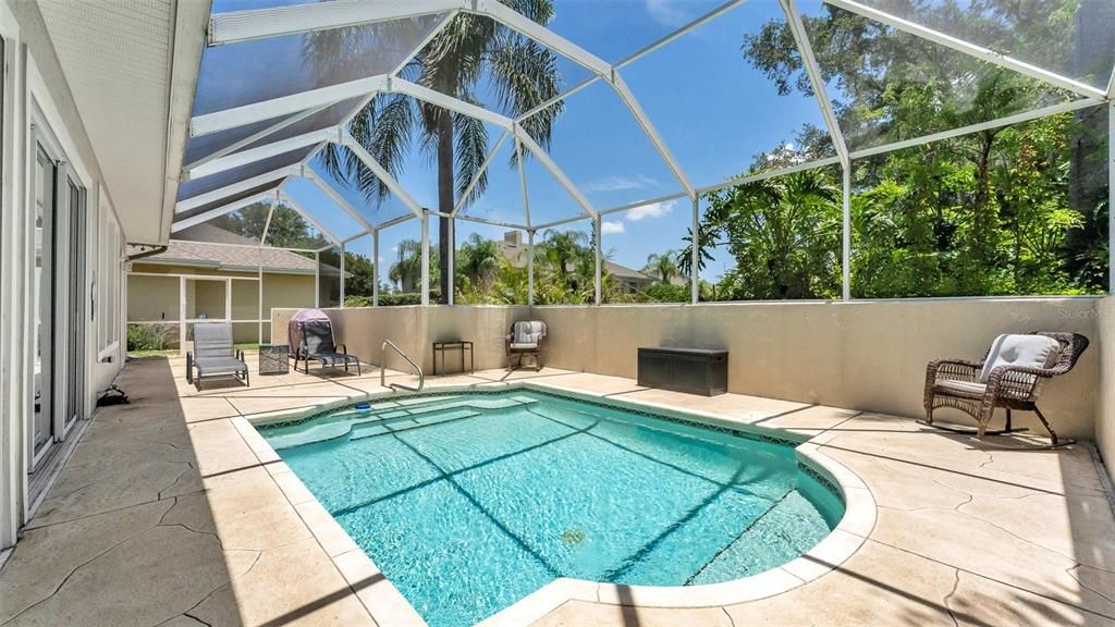 En Venta: $585,000 (4 camas, 3 baños, 2916 Pies cuadrados)