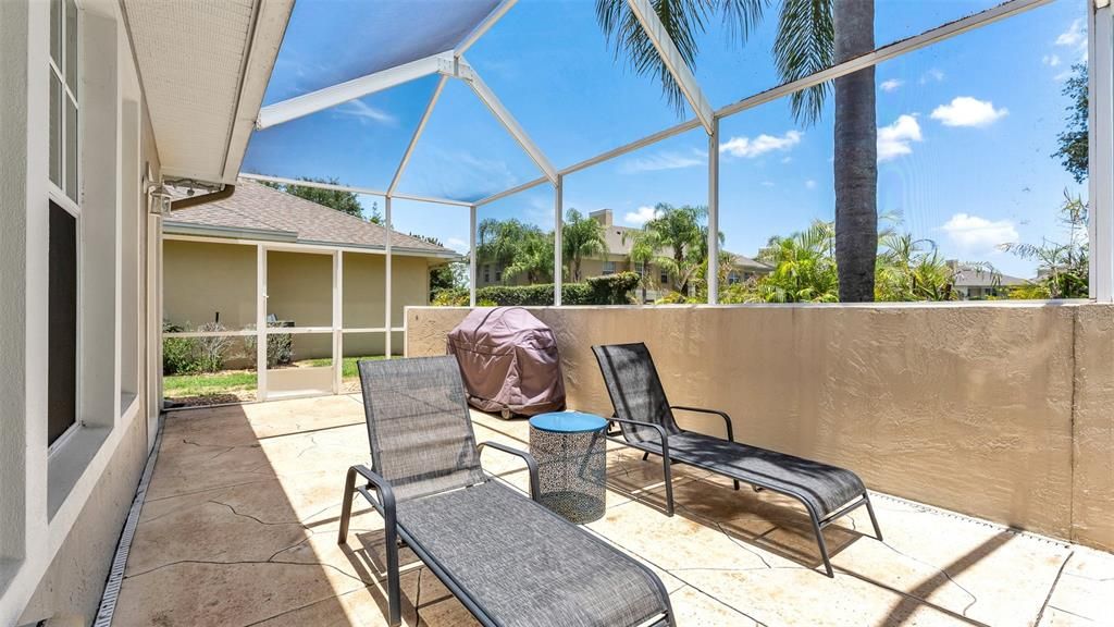 En Venta: $585,000 (4 camas, 3 baños, 2916 Pies cuadrados)