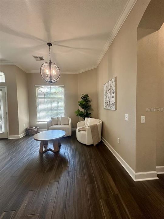 En Venta: $585,000 (4 camas, 3 baños, 2916 Pies cuadrados)