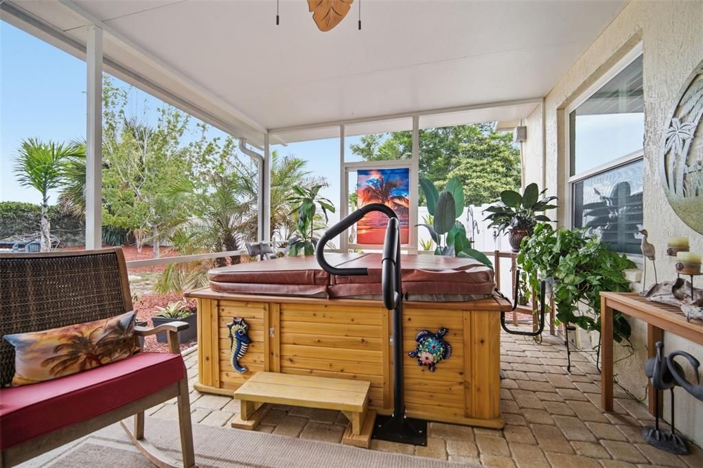 En Venta: $515,500 (4 camas, 3 baños, 2182 Pies cuadrados)