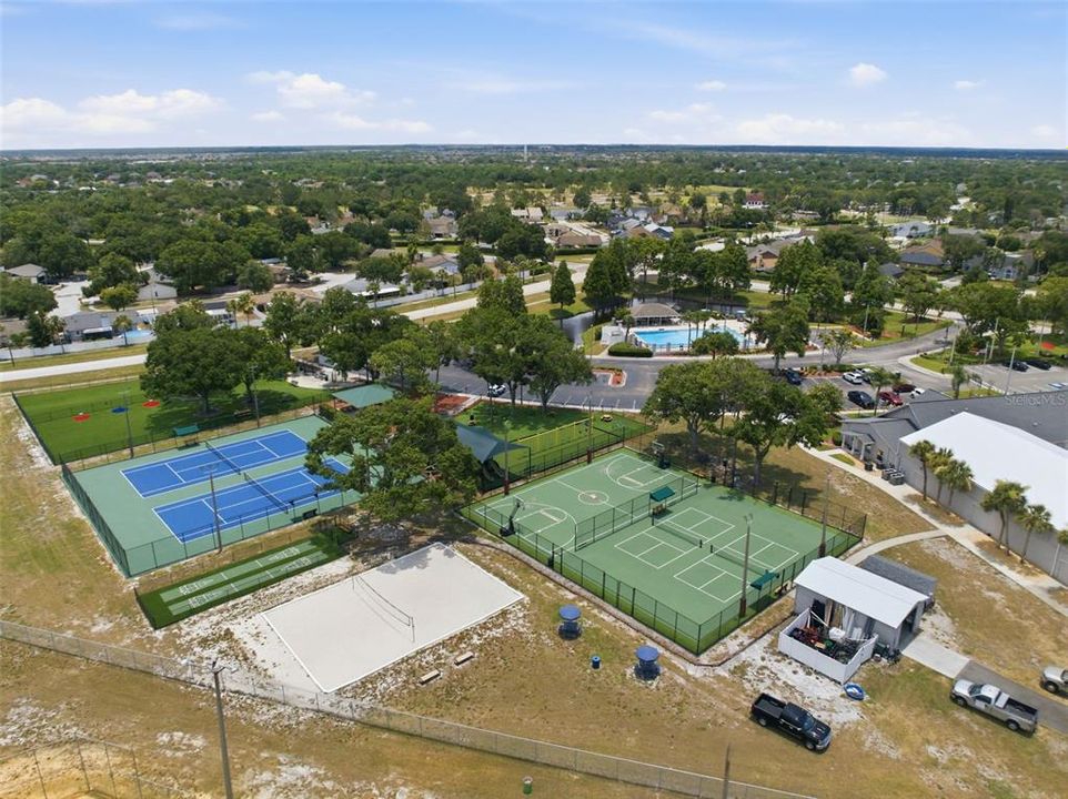 En Venta: $515,500 (4 camas, 3 baños, 2182 Pies cuadrados)