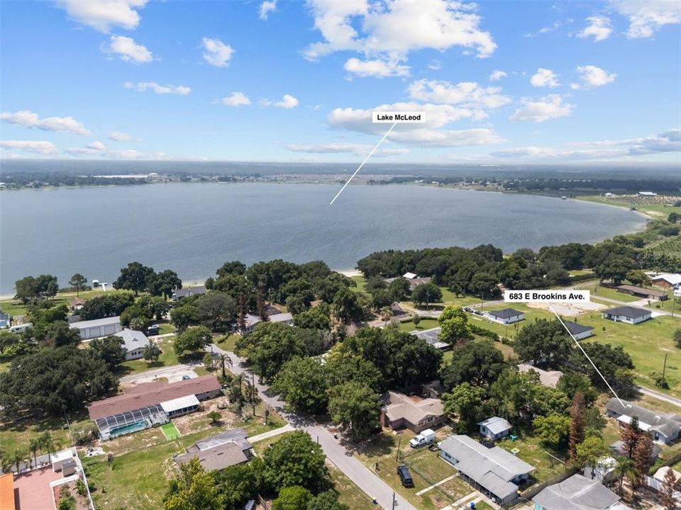 Activo con contrato: $245,000 (3 camas, 2 baños, 1193 Pies cuadrados)