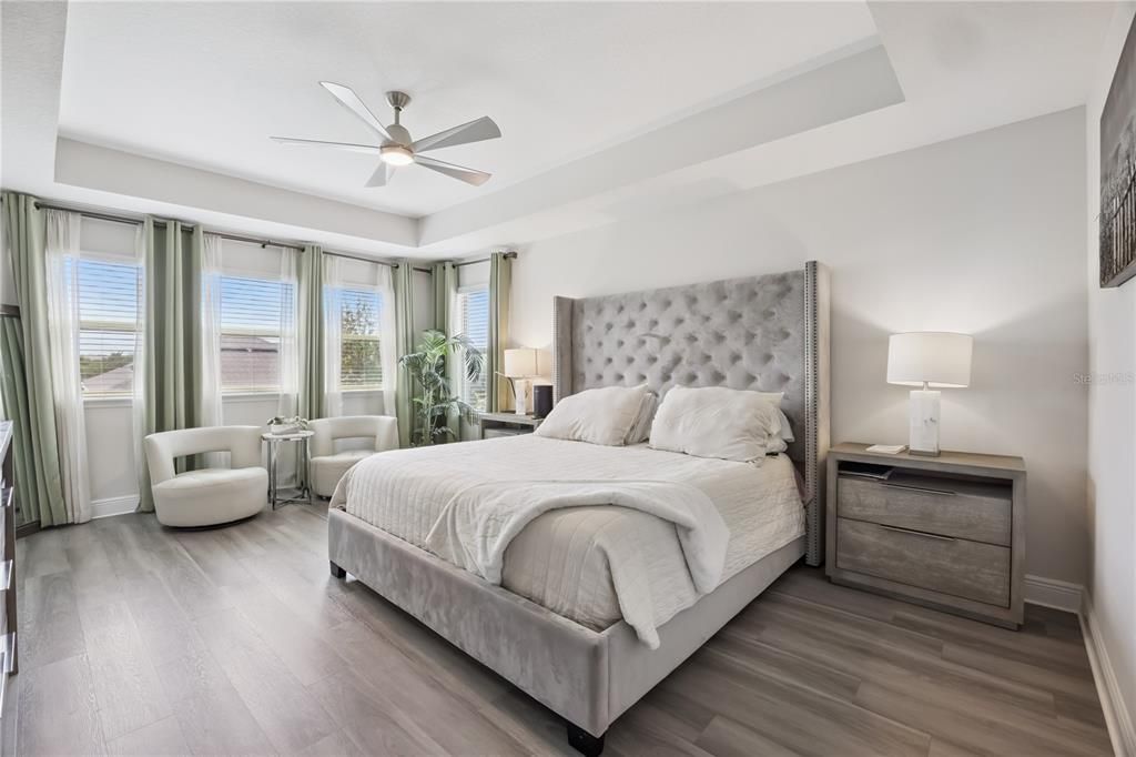 For Rent: $4,000 (5 beds, 3 baths, 3227 Square Feet)