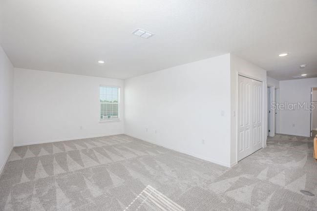 For Sale: $495,900 (4 beds, 2 baths, 2692 Square Feet)