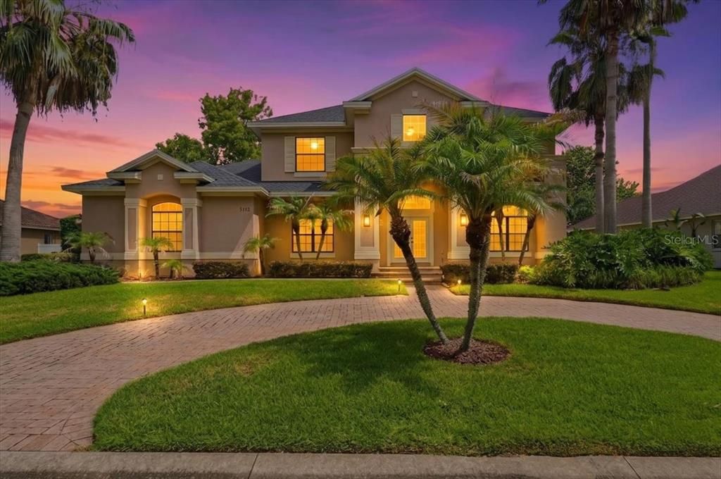 For Sale: $775,000 (5 beds, 3 baths, 3375 Square Feet)