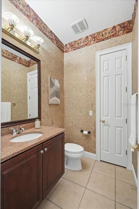 For Sale: $775,000 (5 beds, 3 baths, 3375 Square Feet)
