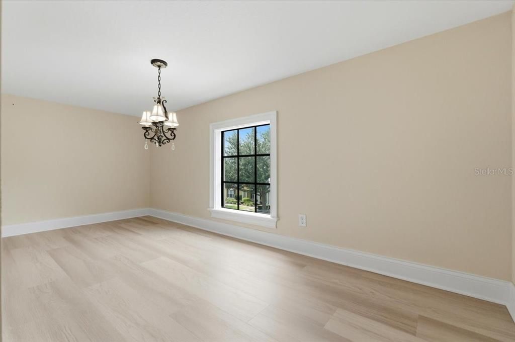 For Sale: $775,000 (5 beds, 3 baths, 3375 Square Feet)