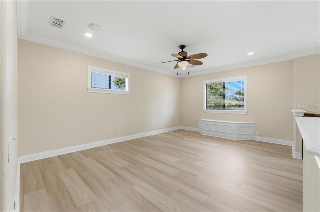For Sale: $775,000 (5 beds, 3 baths, 3375 Square Feet)