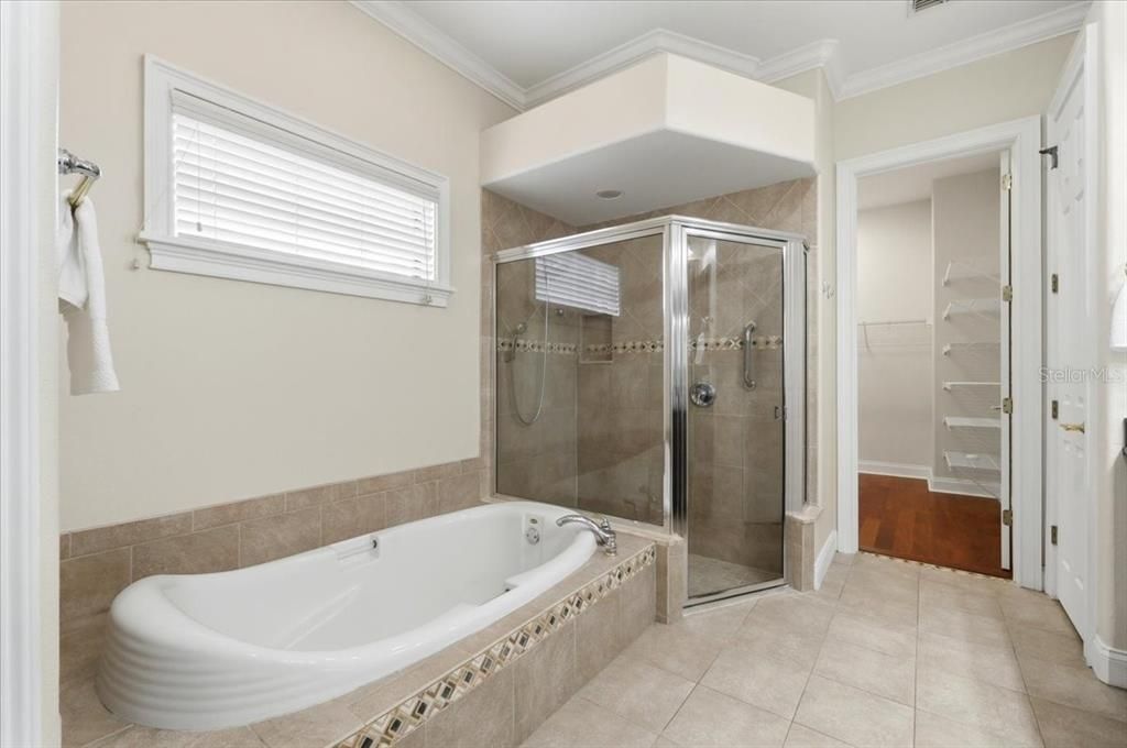 For Sale: $775,000 (5 beds, 3 baths, 3375 Square Feet)
