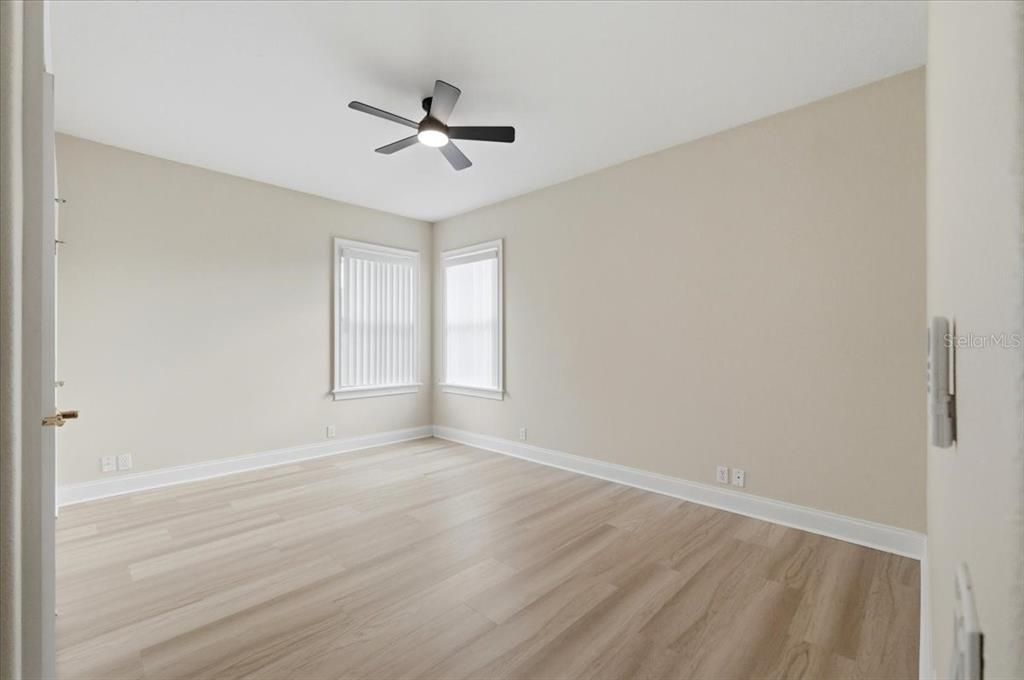 For Sale: $775,000 (5 beds, 3 baths, 3375 Square Feet)