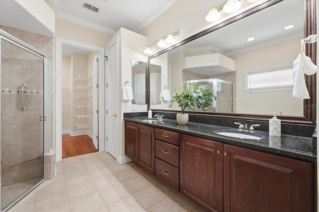 For Sale: $775,000 (5 beds, 3 baths, 3375 Square Feet)