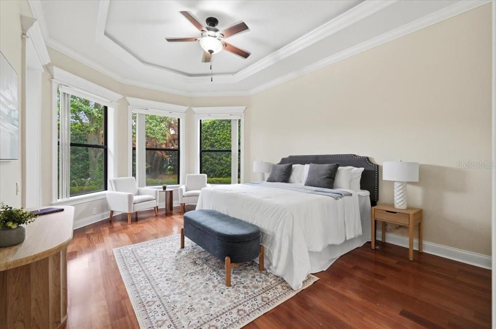 For Sale: $775,000 (5 beds, 3 baths, 3375 Square Feet)