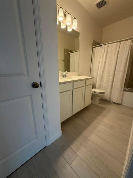 For Rent: $3,300 (4 beds, 3 baths, 3556 Square Feet)