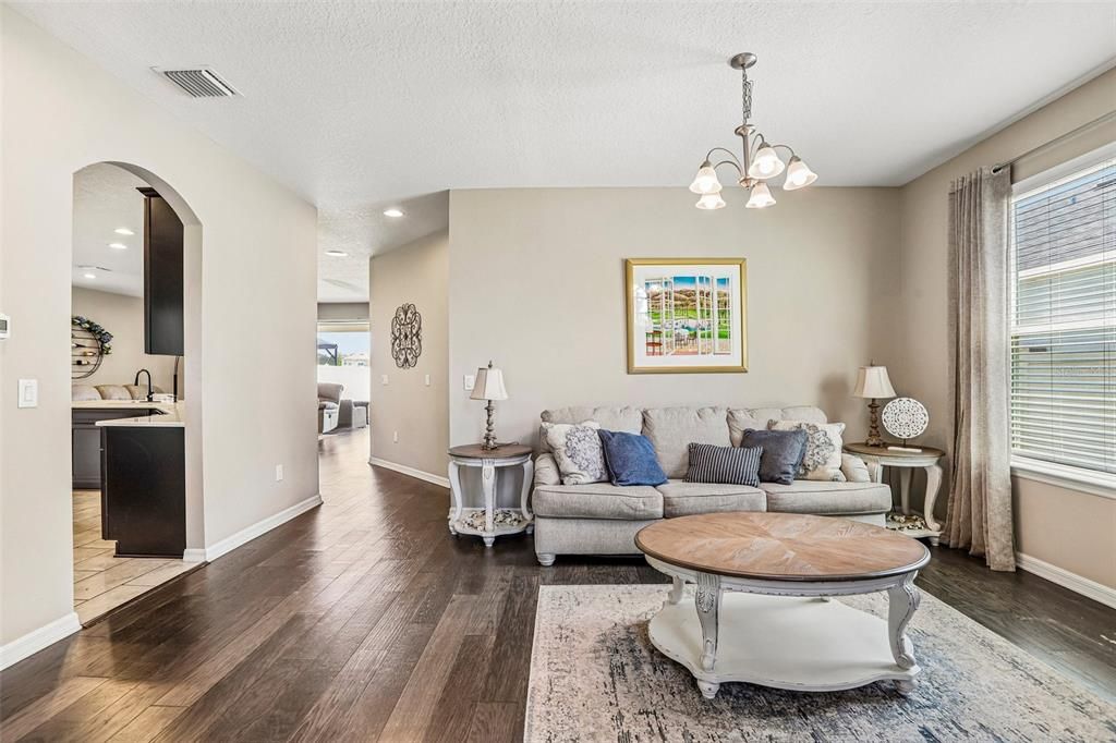 For Sale: $624,900 (4 beds, 3 baths, 2892 Square Feet)