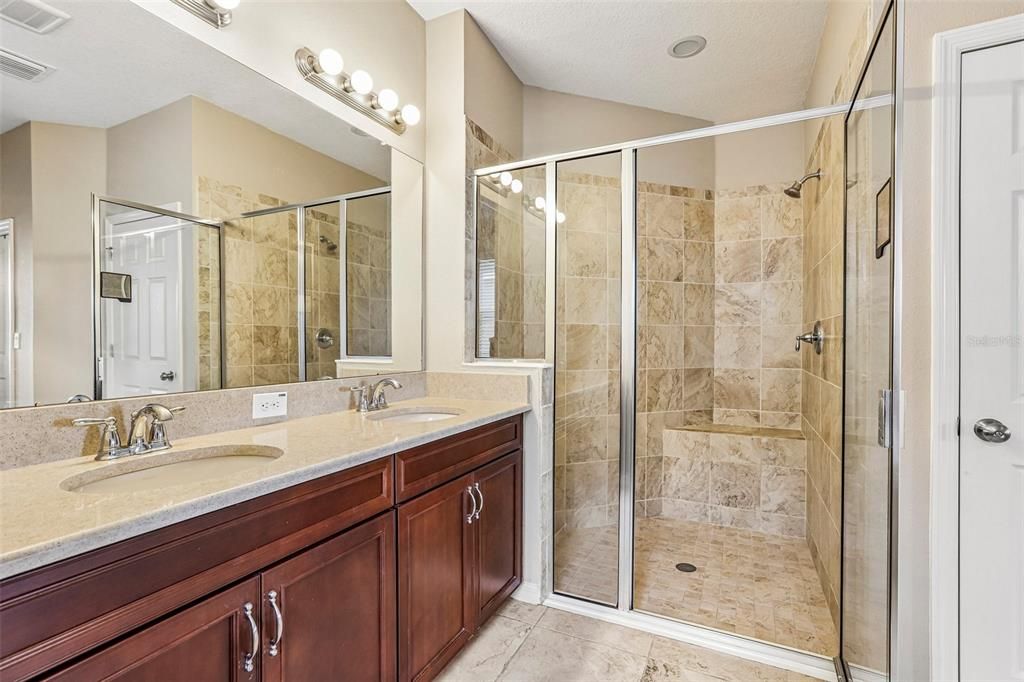 For Sale: $624,900 (4 beds, 3 baths, 2892 Square Feet)