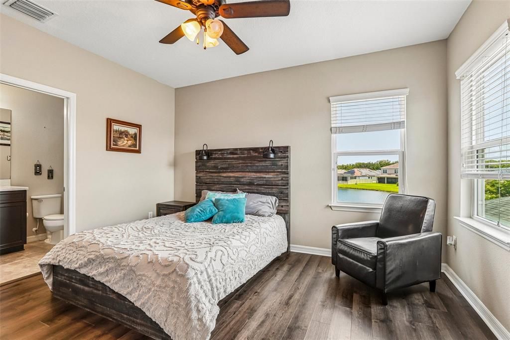 For Sale: $624,900 (4 beds, 3 baths, 2892 Square Feet)