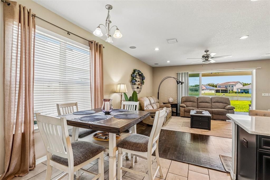 For Sale: $624,900 (4 beds, 3 baths, 2892 Square Feet)