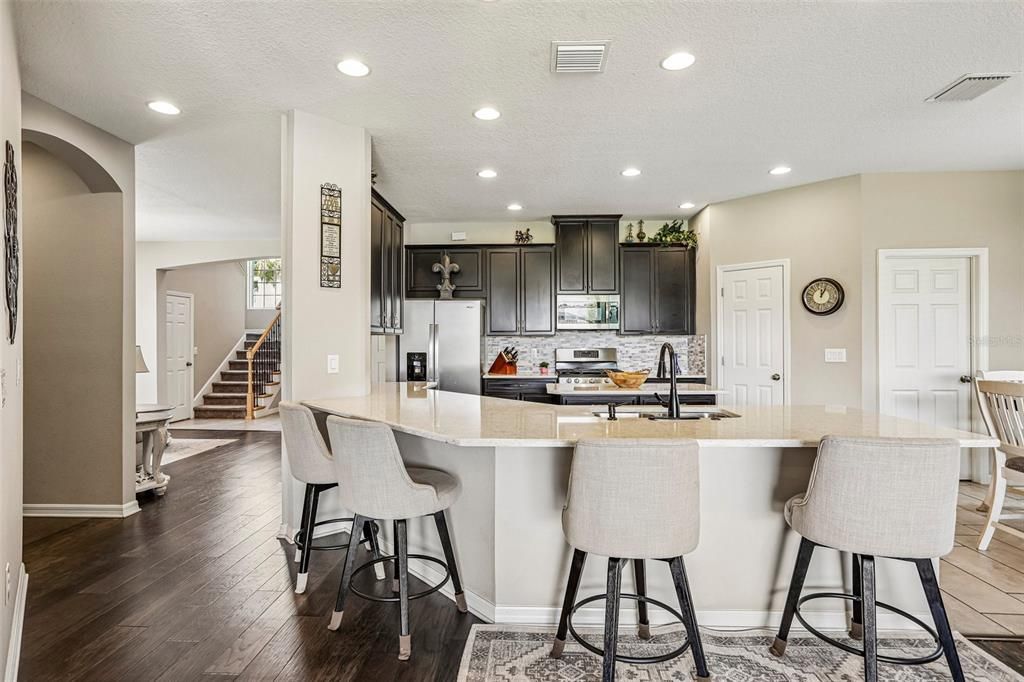 For Sale: $624,900 (4 beds, 3 baths, 2892 Square Feet)