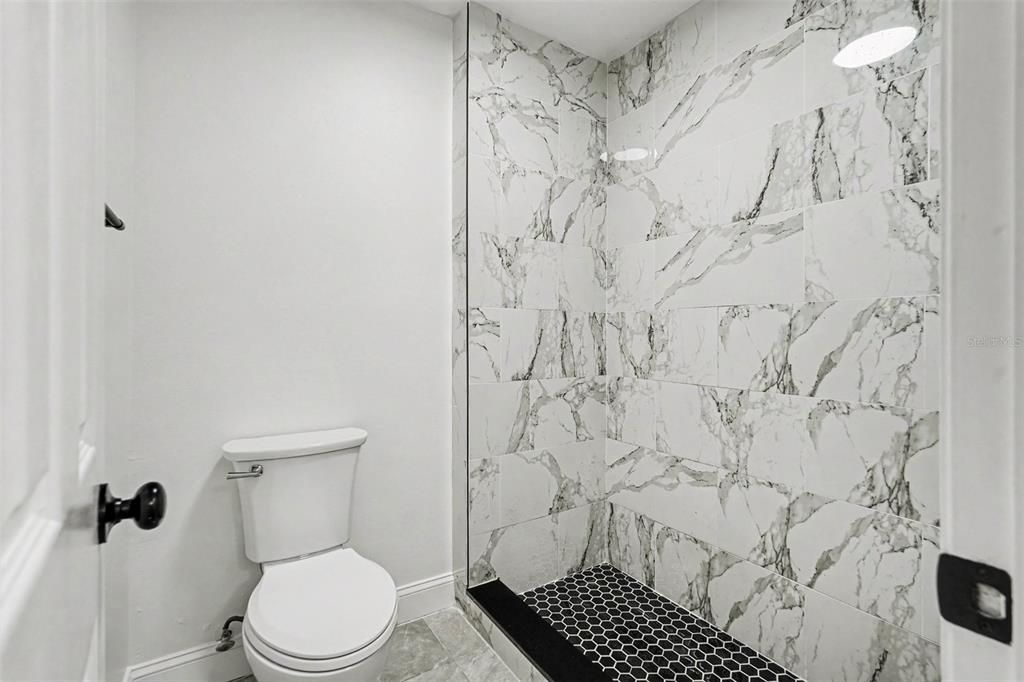 For Rent: $1,550 (2 beds, 2 baths, 952 Square Feet)