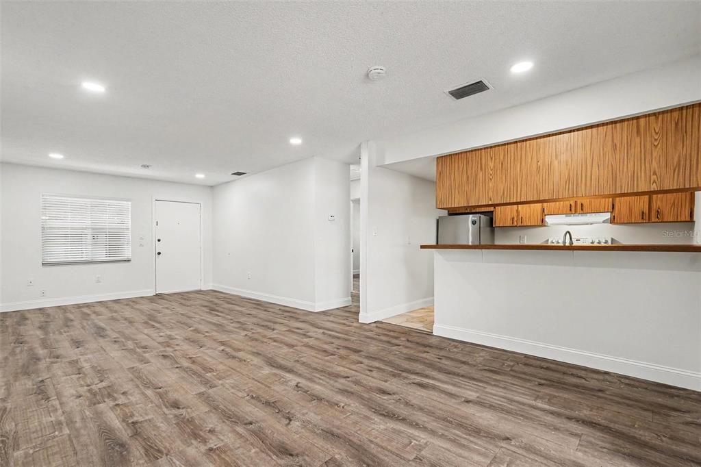 For Rent: $1,550 (2 beds, 2 baths, 952 Square Feet)