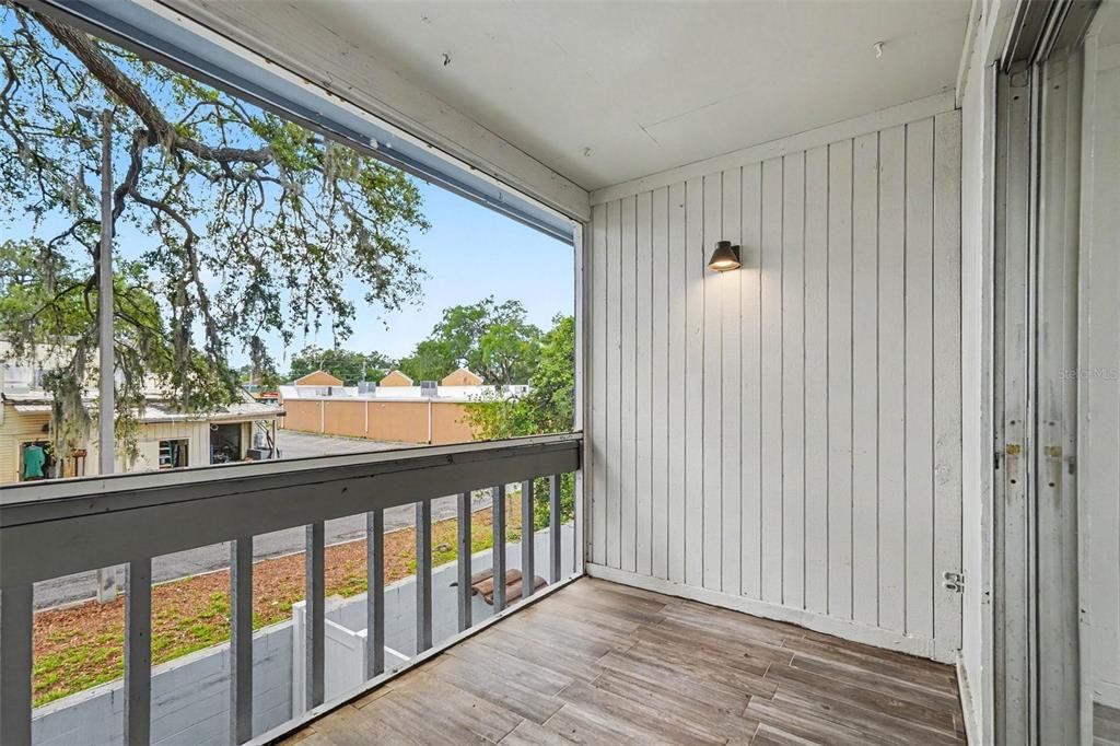 For Rent: $1,550 (2 beds, 2 baths, 952 Square Feet)