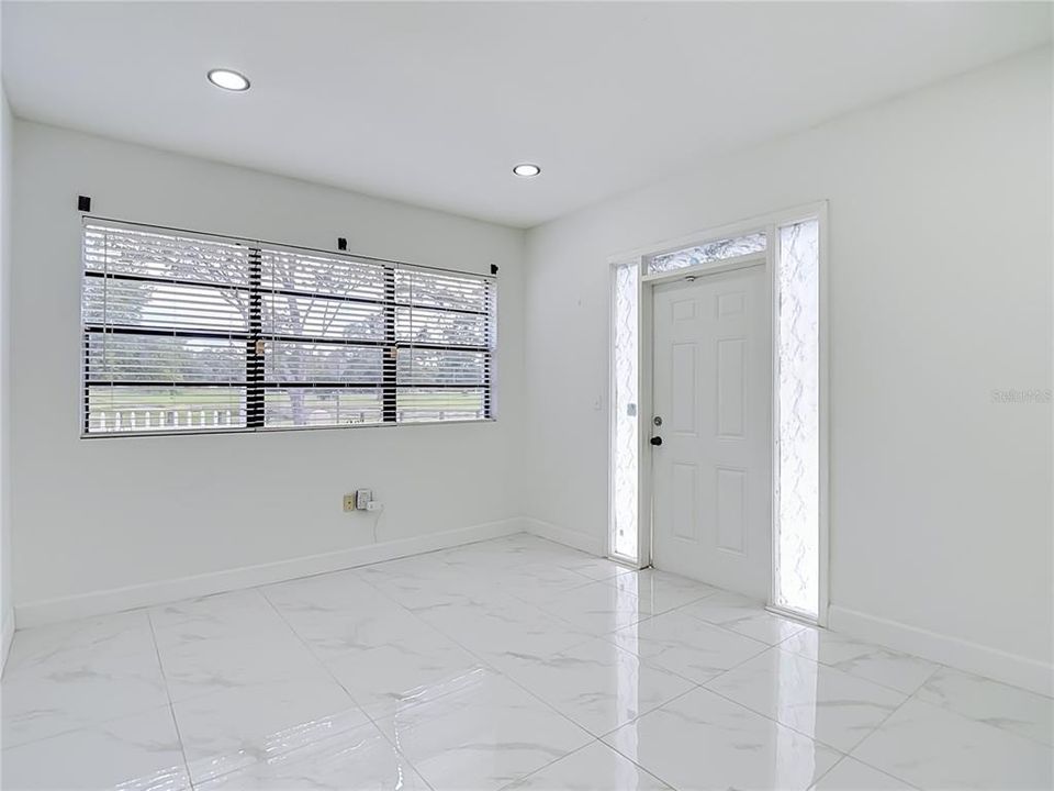 На продажу: $499,900 (4 спален, 3 ванн, 2130 Квадратных фут)