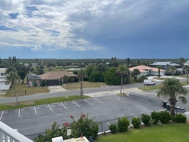 For Rent: $2,000 (2 beds, 2 baths, 1201 Square Feet)
