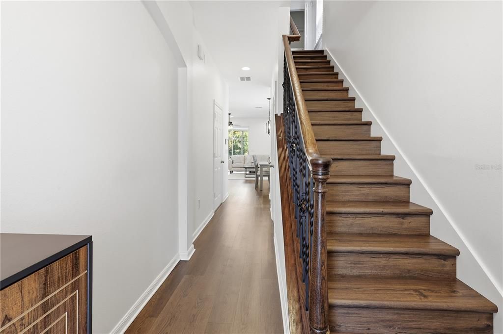 For Sale: $375,000 (3 beds, 2 baths, 1472 Square Feet)