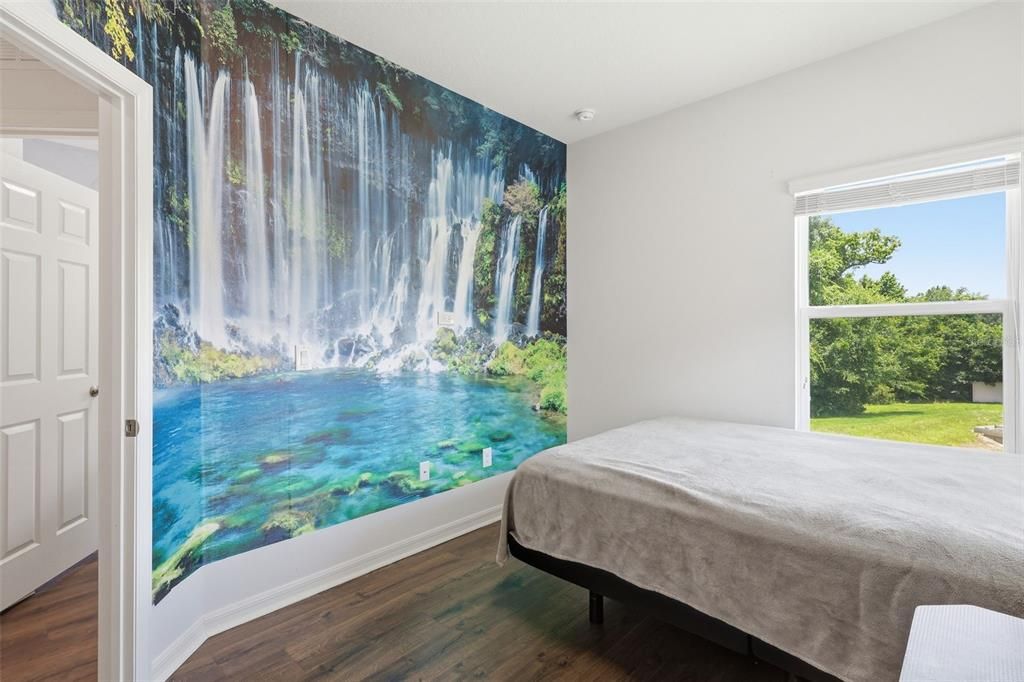 For Sale: $375,000 (3 beds, 2 baths, 1472 Square Feet)