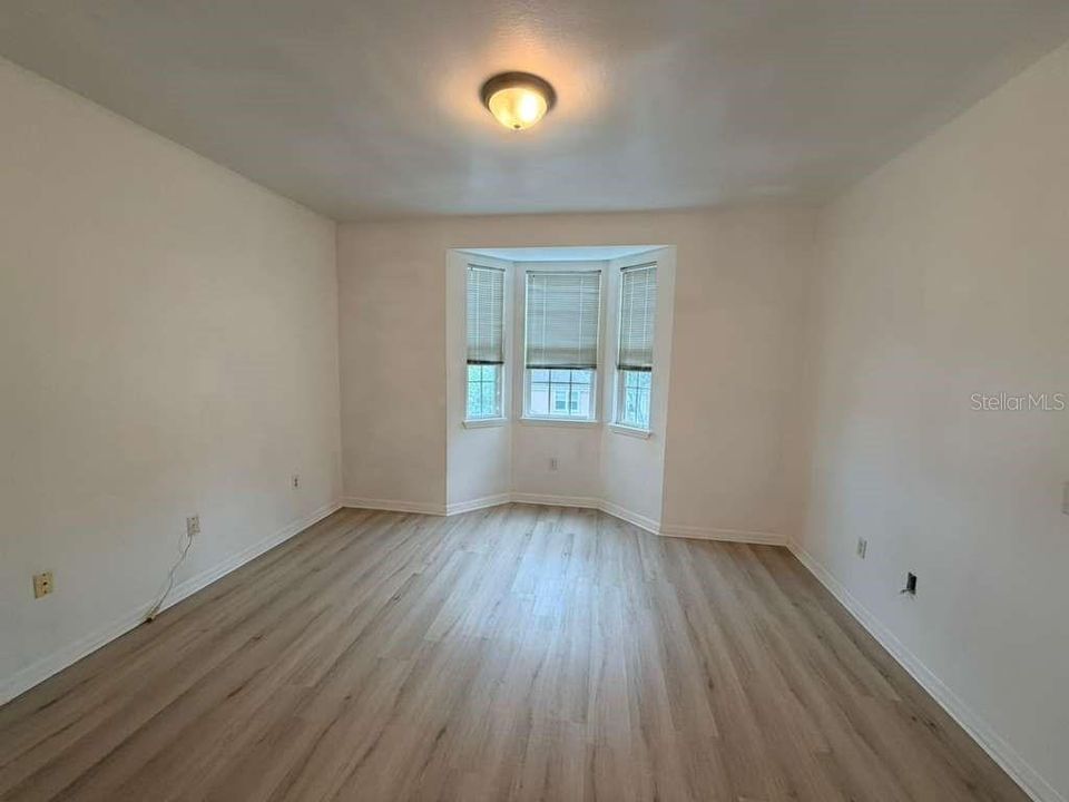 В аренду: $2,000 (3 спален, 2 ванн, 1260 Квадратных фут)