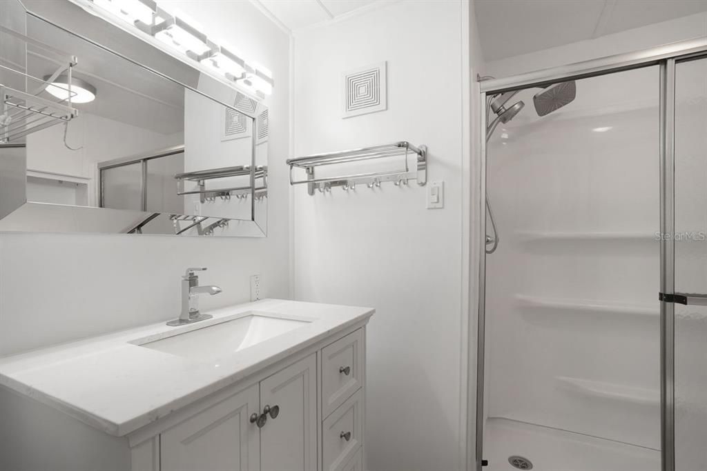 For Sale: $220,000 (3 beds, 2 baths, 1338 Square Feet)