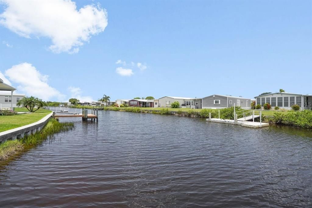 For Sale: $220,000 (3 beds, 2 baths, 1338 Square Feet)