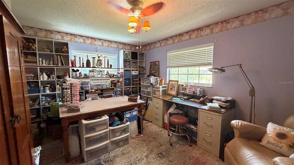 На продажу: $199,999 (3 спален, 2 ванн, 1678 Квадратных фут)