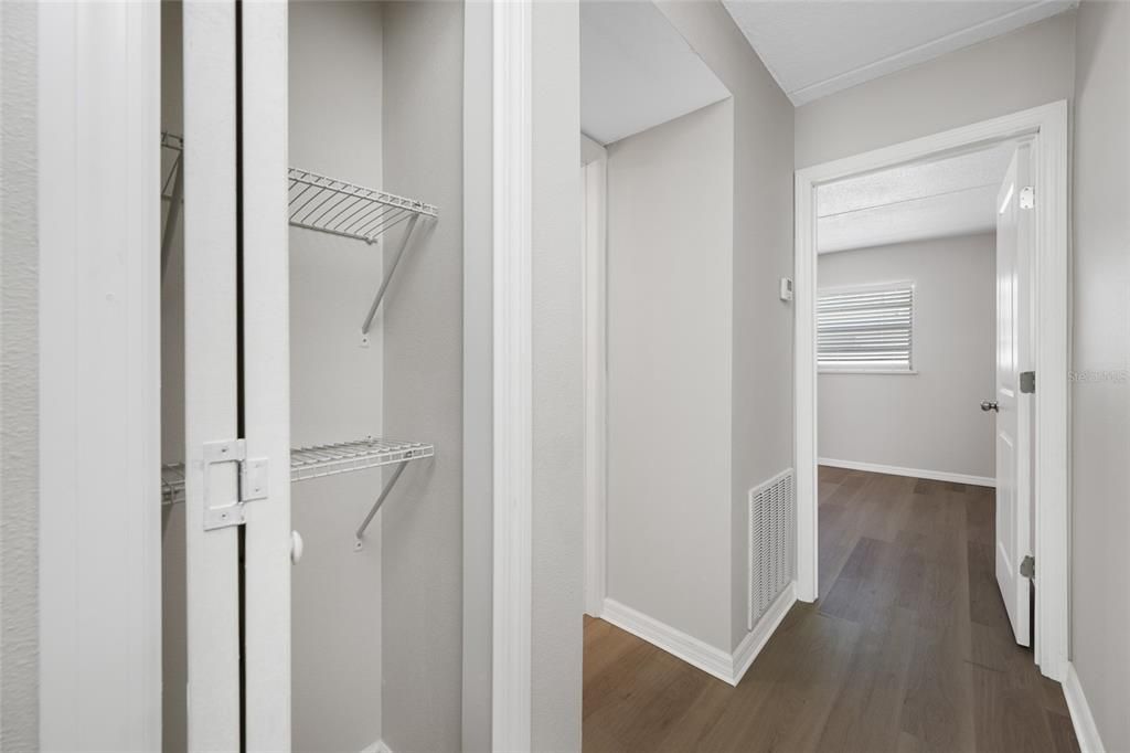 For Rent: $1,525 (1 beds, 1 baths, 550 Square Feet)