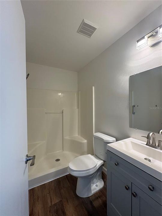 For Sale: $240,000 (2 beds, 2 baths, 1121 Square Feet)