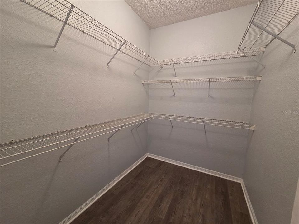В аренду: $2,700 (4 спален, 2 ванн, 1592 Квадратных фут)