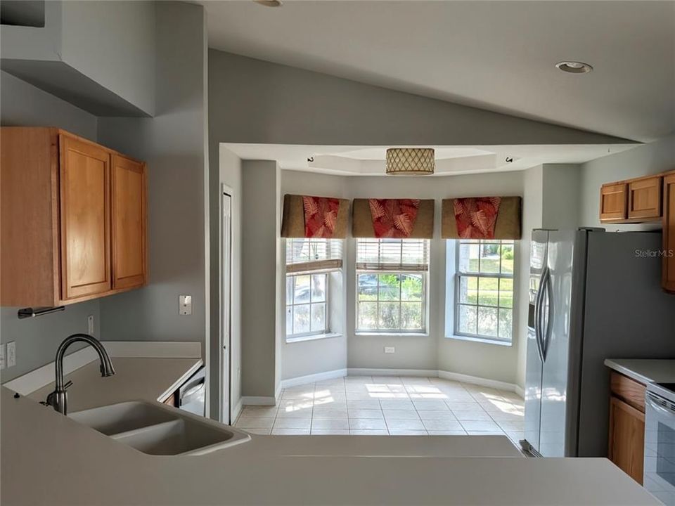 En Venta: $399,000 (4 camas, 3 baños, 1846 Pies cuadrados)