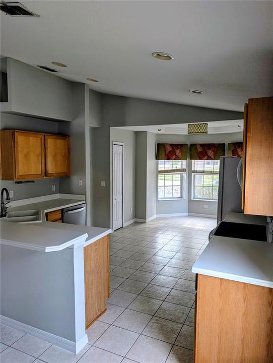 En Venta: $399,000 (4 camas, 3 baños, 1846 Pies cuadrados)