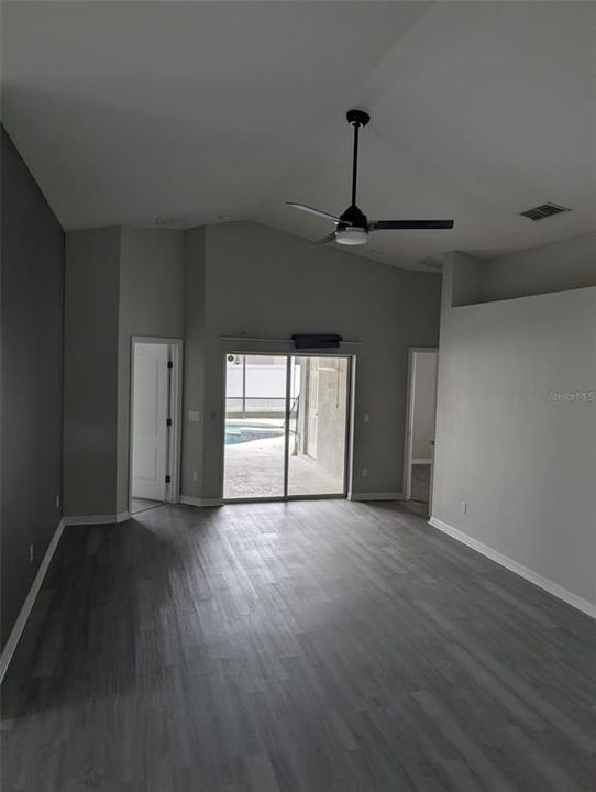 En Venta: $399,000 (4 camas, 3 baños, 1846 Pies cuadrados)