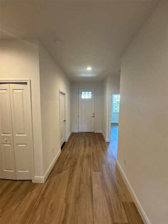 For Sale: $419,900 (3 beds, 2 baths, 1867 Square Feet)