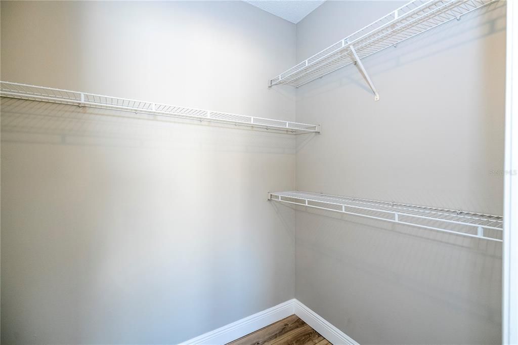 В аренду: $2,400 (3 спален, 3 ванн, 1512 Квадратных фут)