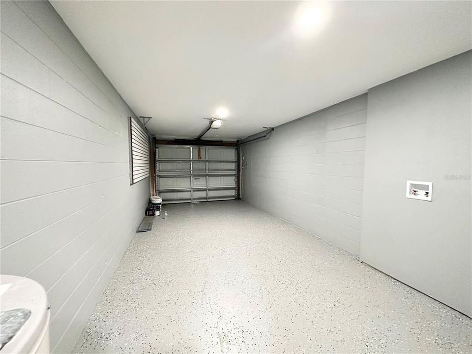 For Rent: $2,375 (3 beds, 2 baths, 1046 Square Feet)