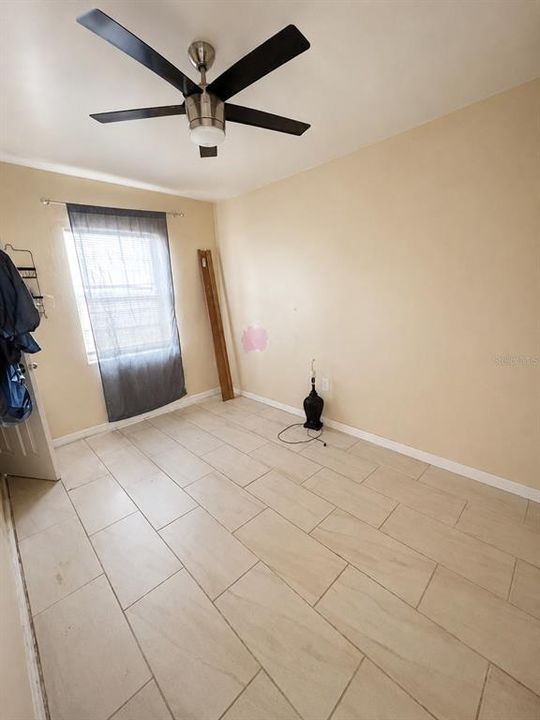 For Sale: $178,000 (3 beds, 2 baths, 1158 Square Feet)